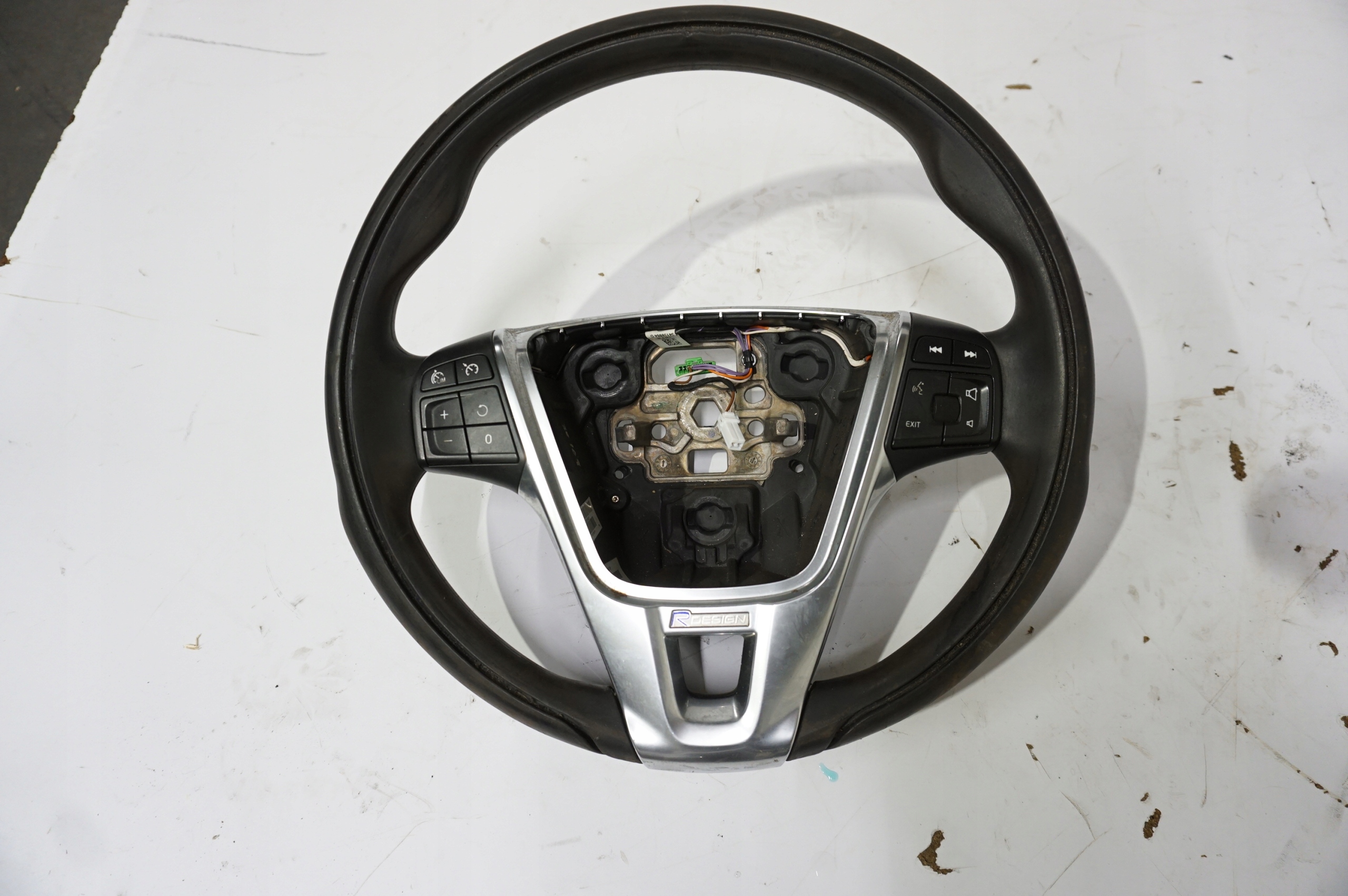 KIEROWNICA SKÓRA R-DESIGN VOLVO V40 II