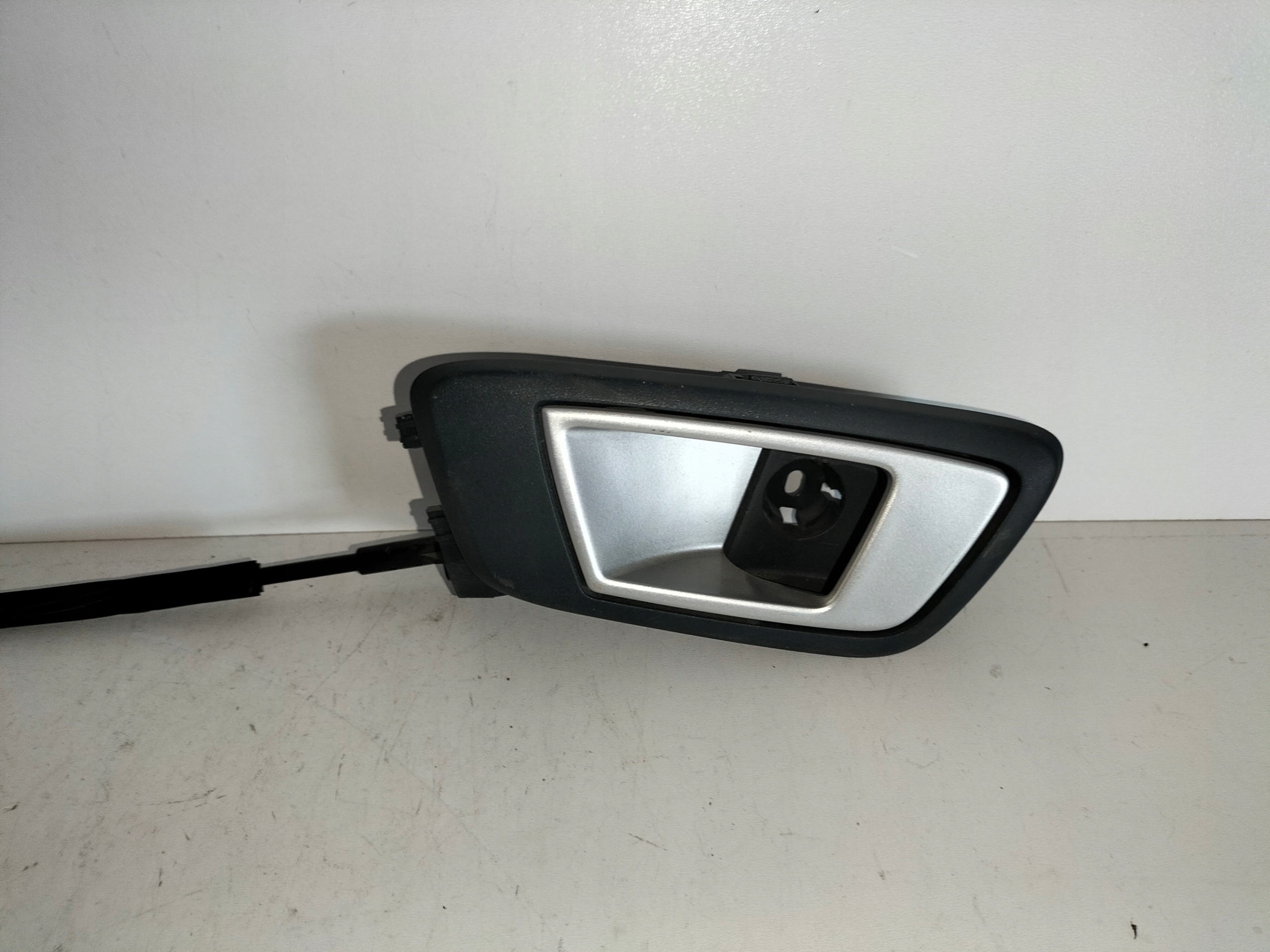 handle door inner rear part left FORD FIESTA MK7 08
