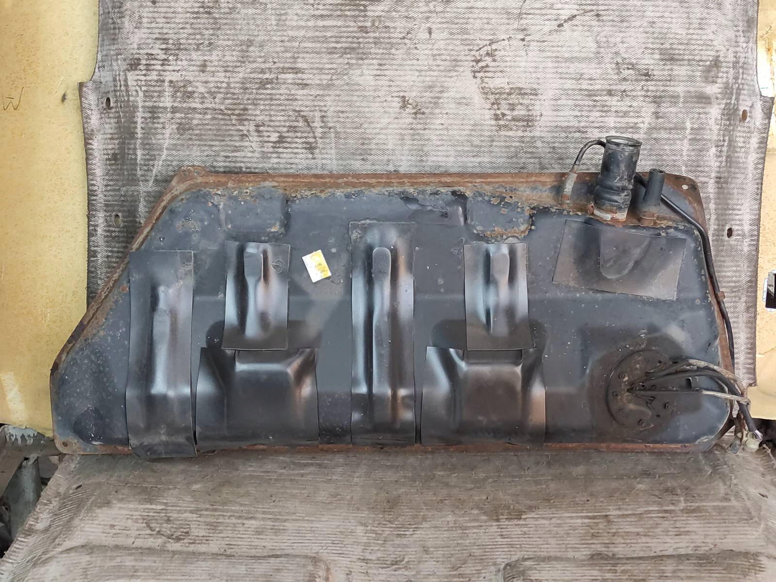 БАК ТОПЛИВНЫЙ БАК МЕТАЛЛИЧЕСКИЙ ROVER 200 III 1.4 16V