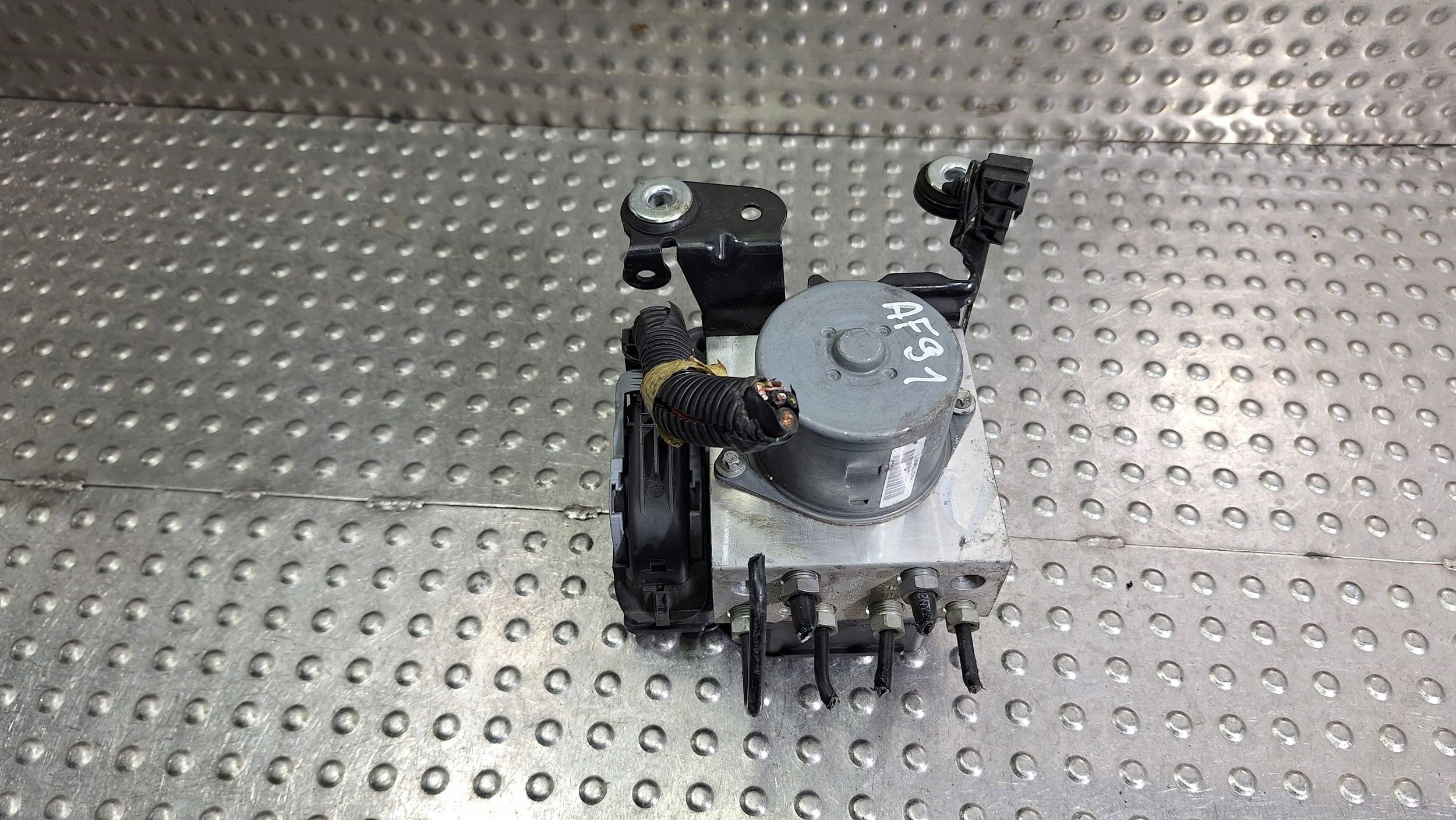pump control unit ABS BG91-2C405-AD FORD S-MAX MK1 GALAXY MK3 MONDEO MK4