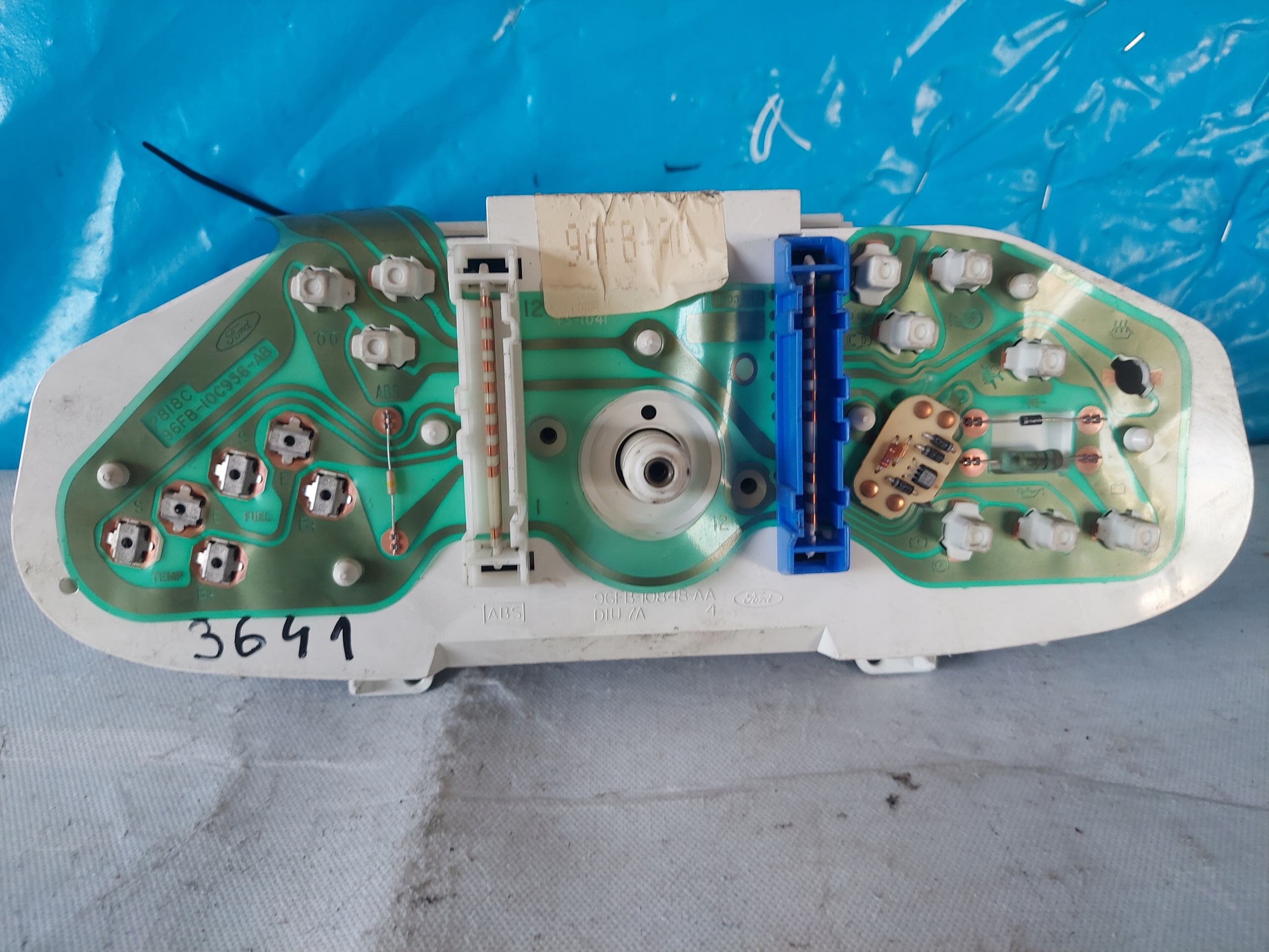dials clock FORD ESCORT 1.4 B 96FB10848AA