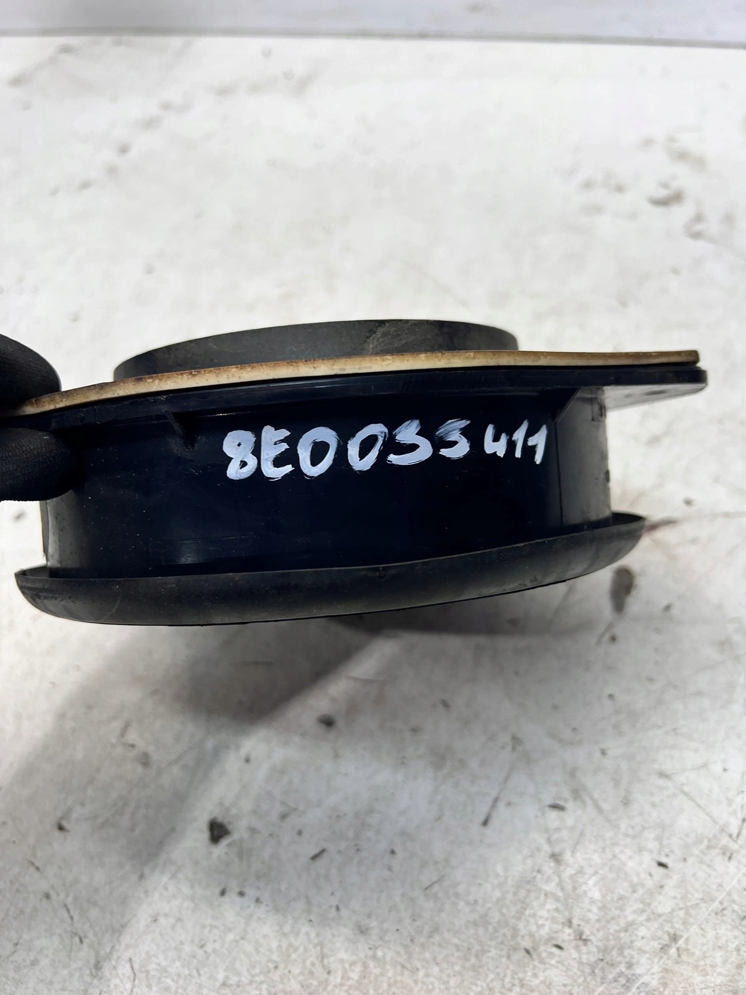 Haut parleur KOKPITU Console AUDI A4 B6 B7 8E0035411