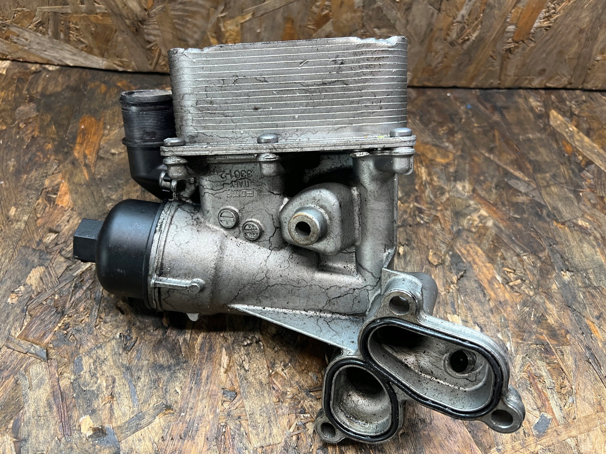 Gehäuse filter oil VIVARO PRIMASTAR 2.0 DCI 8200797762