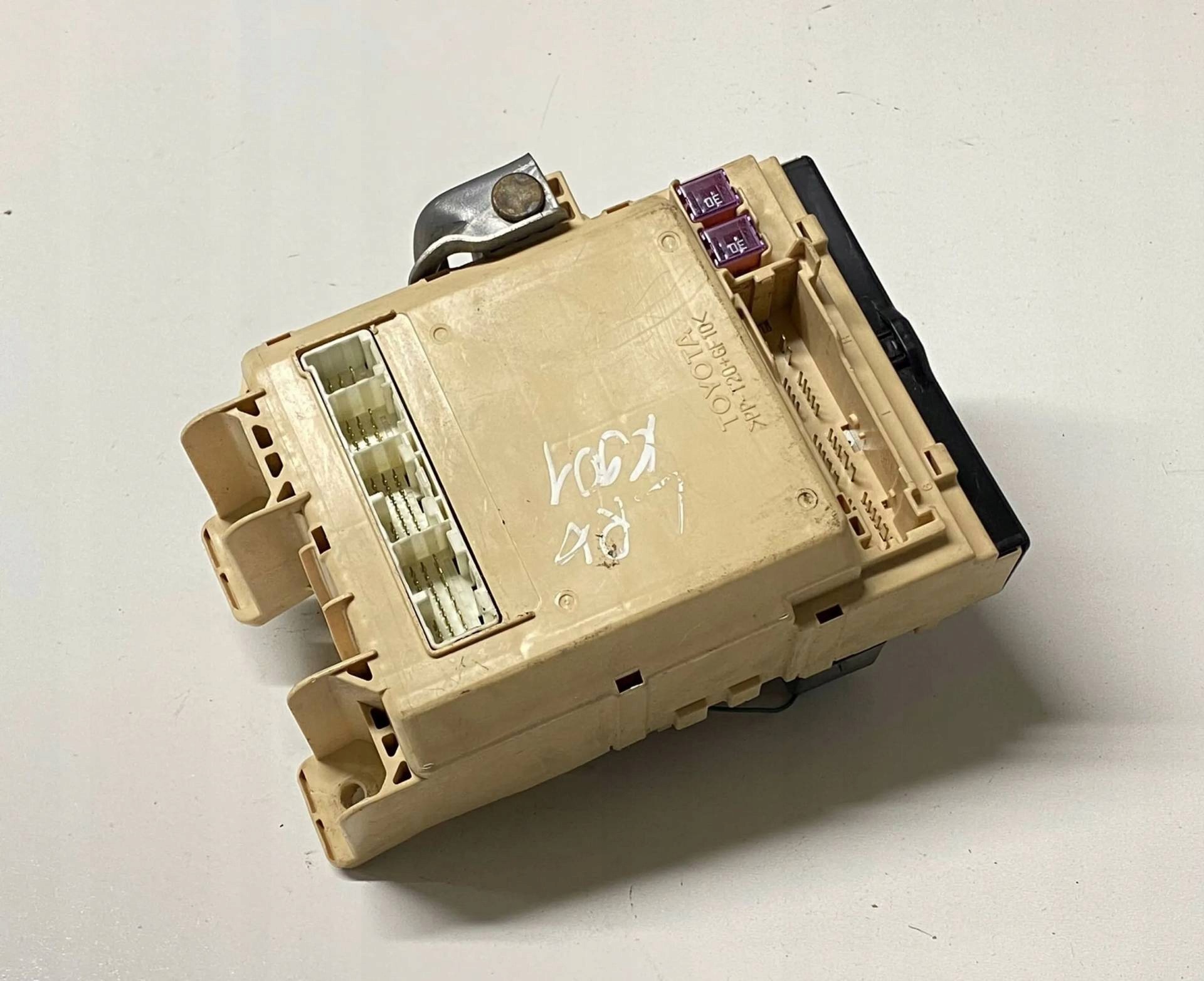 relay Lexus RX 2 XU30 2003 82730-0W110