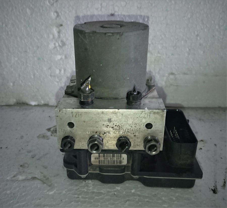 POMPA ABS BMW 6766300