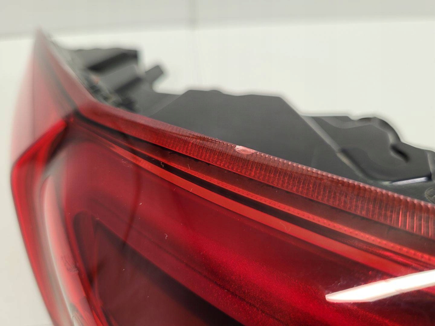 light rear left side Alfa Romeo Stelvio 2017 20800999