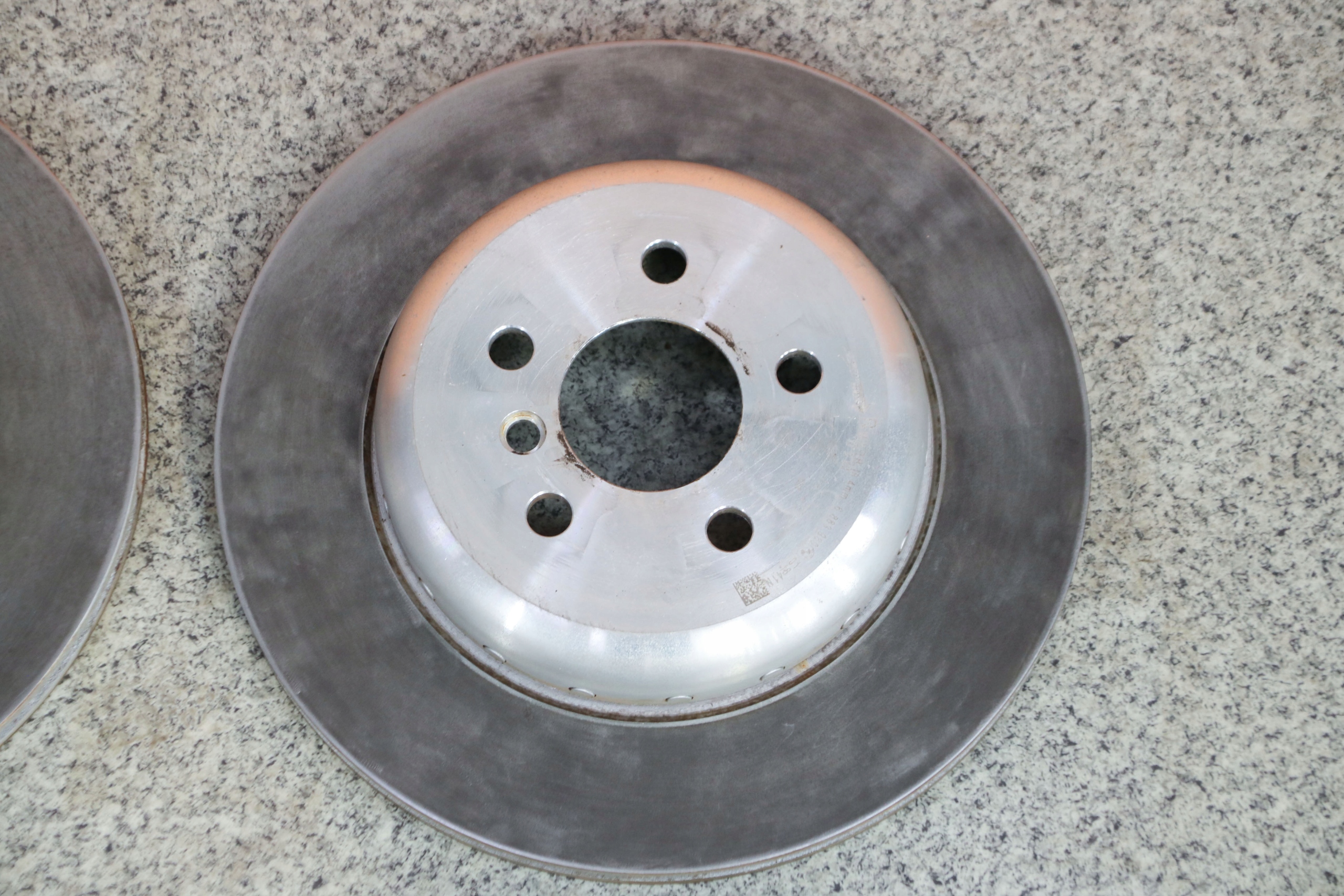 BMW G20 330i discs plates rear part 330x20 6 km !!!