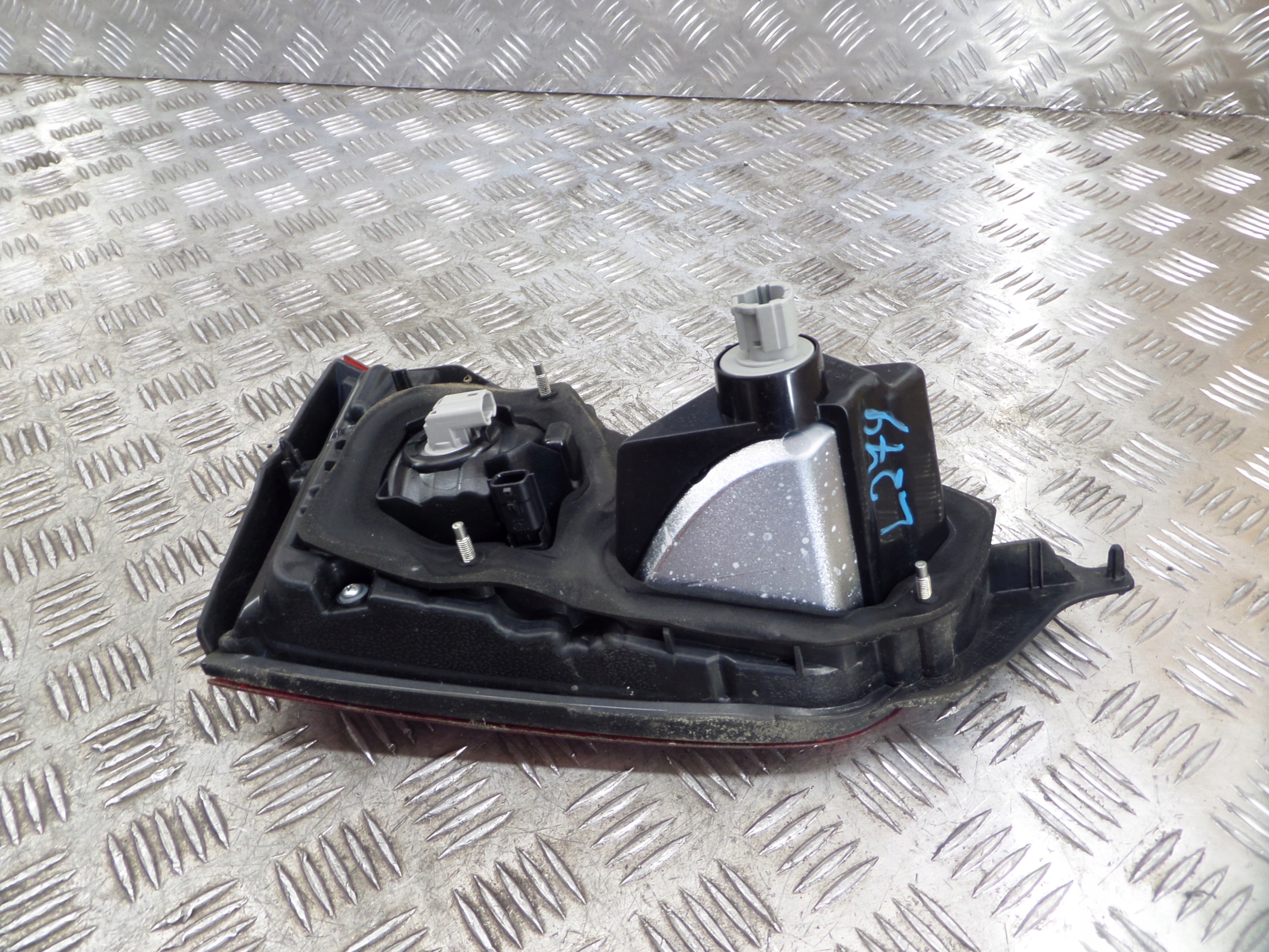 NISSAN QASHQAI J11 light rear part right 265504EA5A