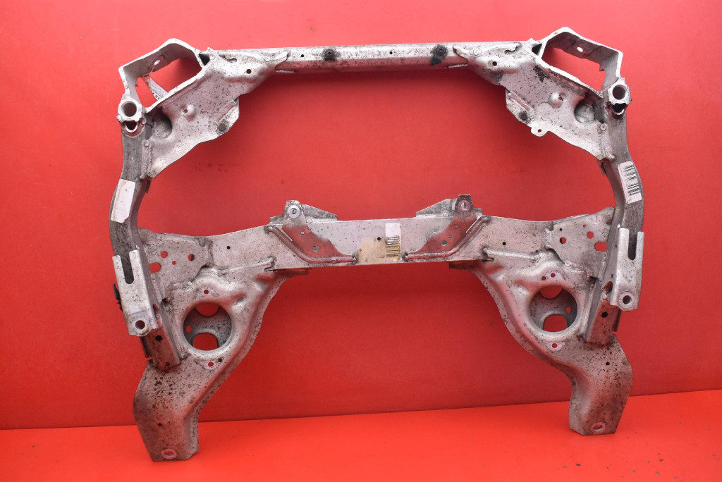 axle beam sider subframe axle beam front BMW E90 E91 2.0 D 163KM 04-10
