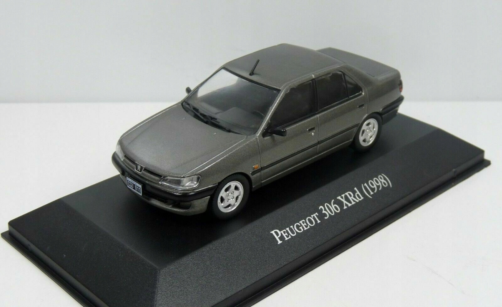 Peugeot 306 XRd (1998) 1:43 Salvat