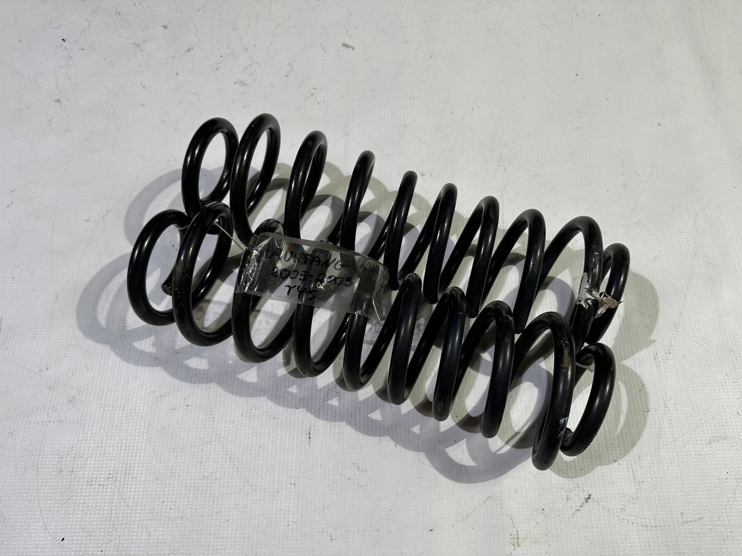 spring springs rear part rear left right Ford Mustang 2005 - 2009