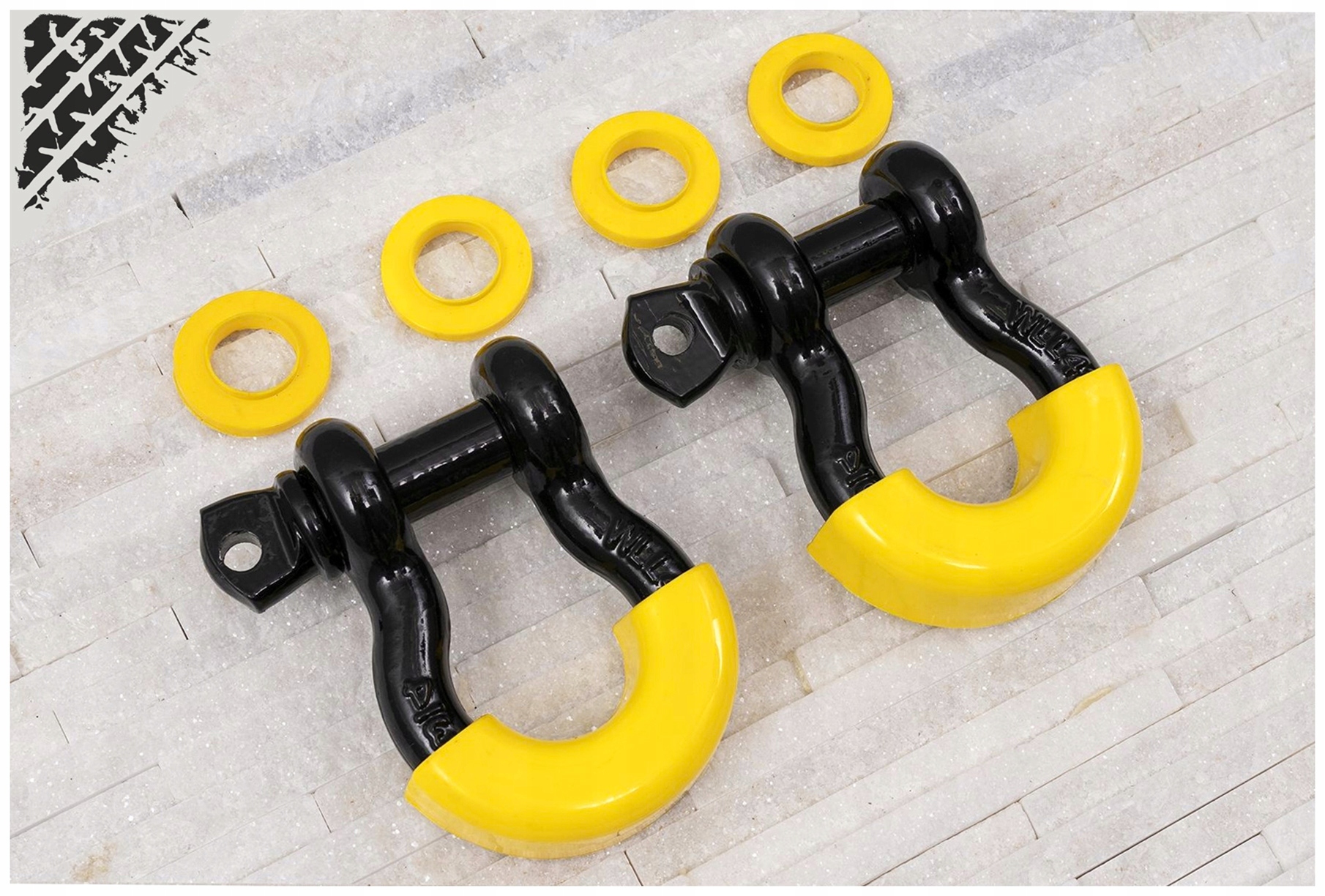 C0f4b095457882e287ecd368ba1b