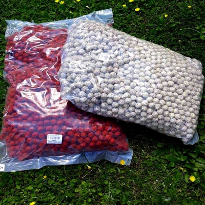 Kulki zanętowe Meus 18 mm 10KG + Wiadro Meus