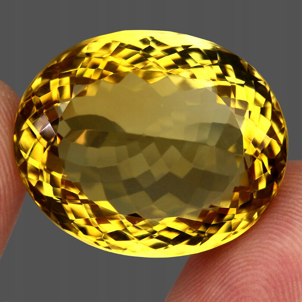 Citron přírodní kámen 61.85ct If obrovský