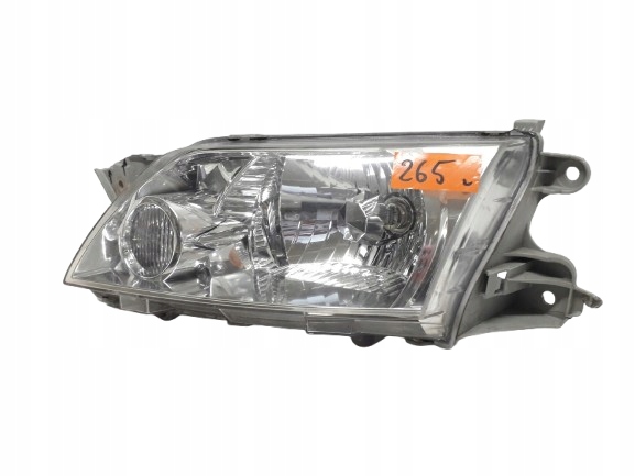 MAZDA PREMACY 1 I 01-06 LIFT LAMPA LEWA PRZEDNIA P1989 - PEKNIĘTY 1 UCHWYT