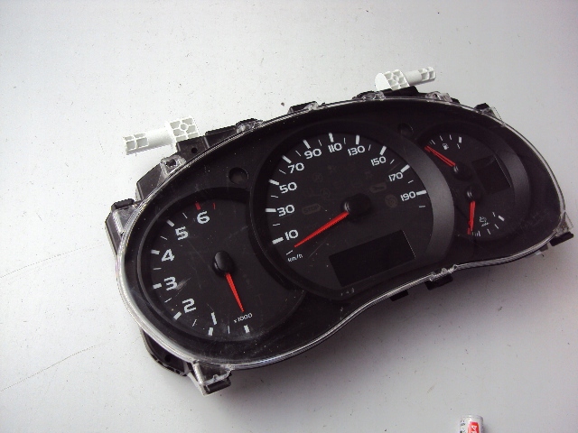 спидометр часы renault oe 248101030R