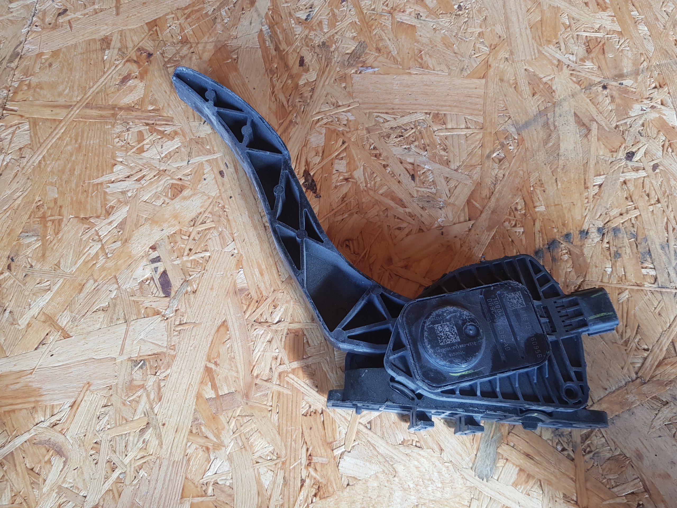 педаль газа Ford OE dg9c-9f836-ad