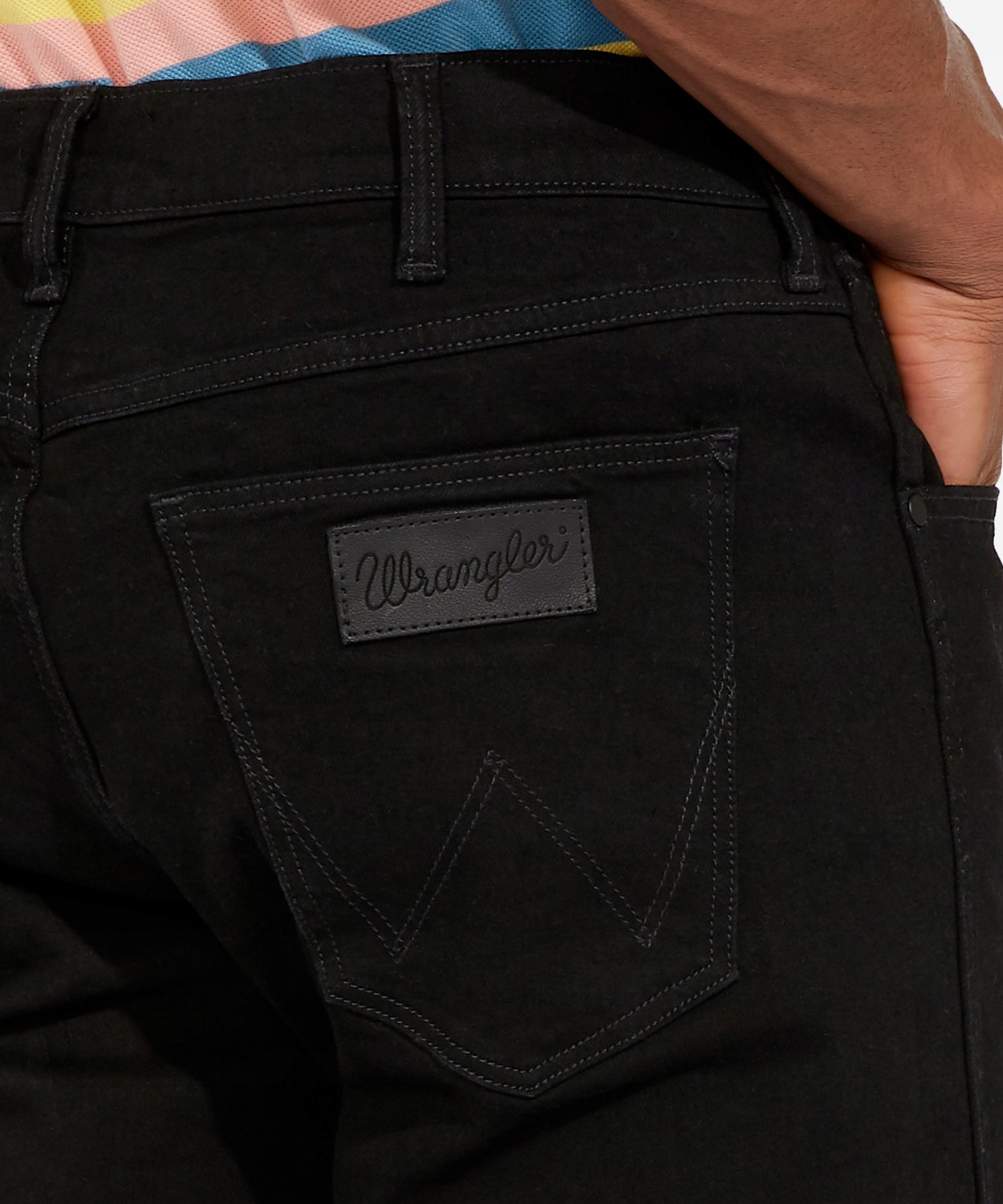 Wrangler Greensboro W15QHP19A Black Valley 33/32 Nazwa koloru producenta Black Valley