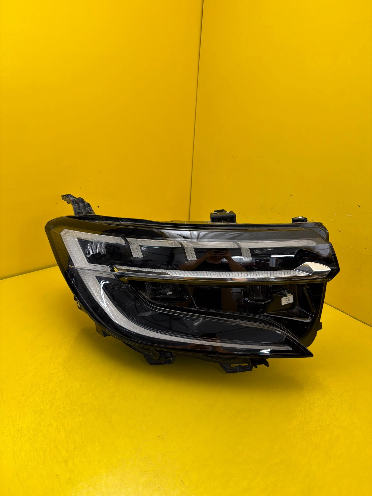 light right front Renault Austral Full Led 2022-2025 260103381R