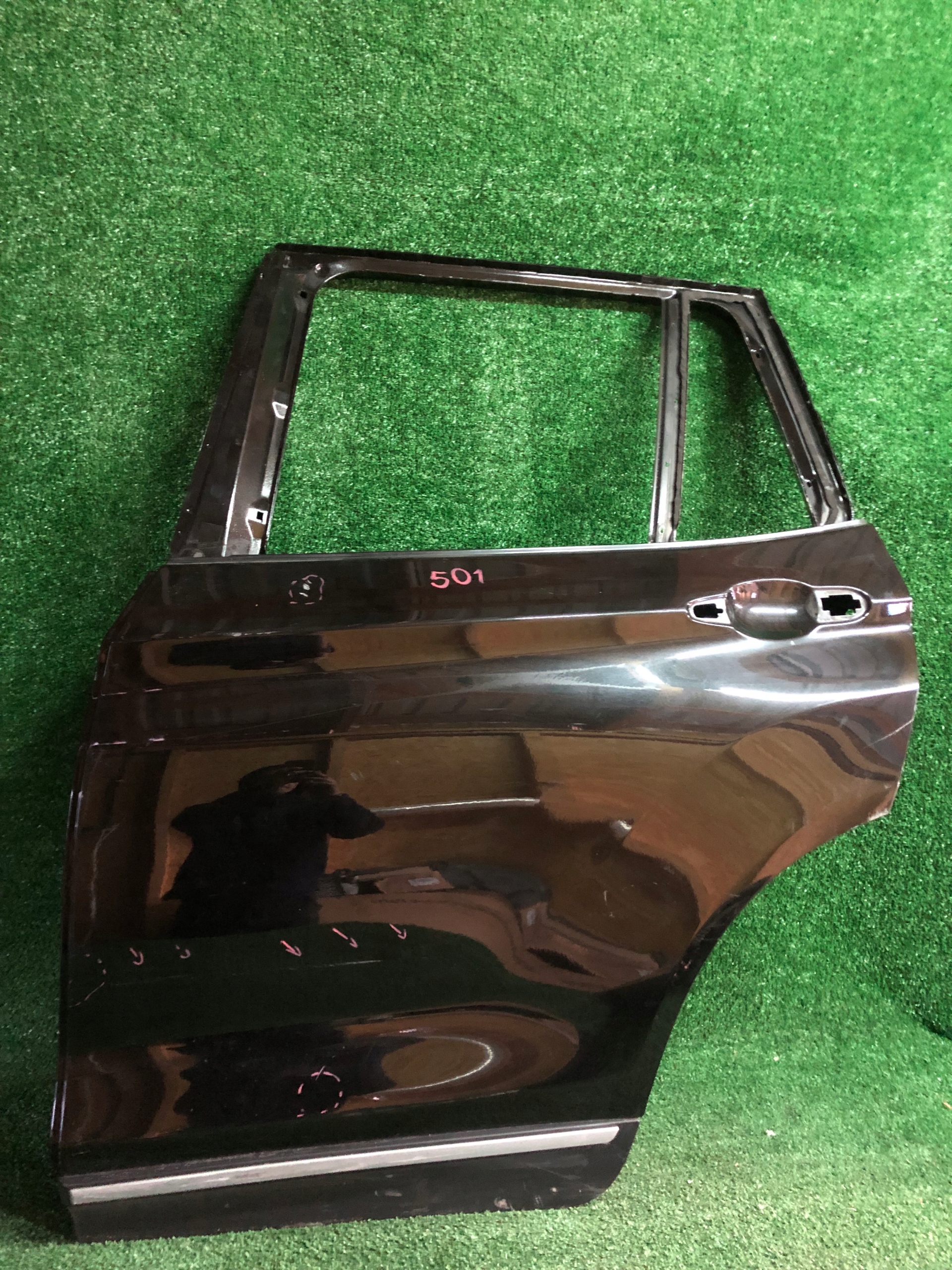 door left rear. BMW X3 F25