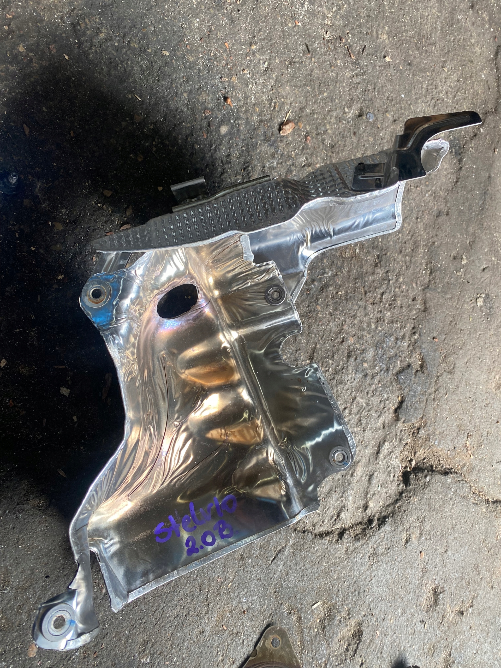 ALFA ROMEO STELVIO 2.0 T ТЕПЛОЗАЩИТНЫЙ ЭКРАН 50555427