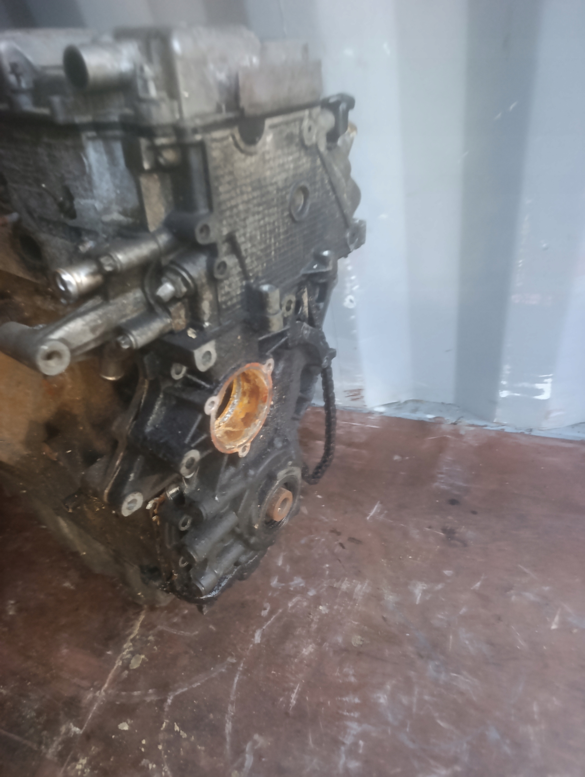 engine unprotected pillar z pump Opel astra g 2.0 DTL