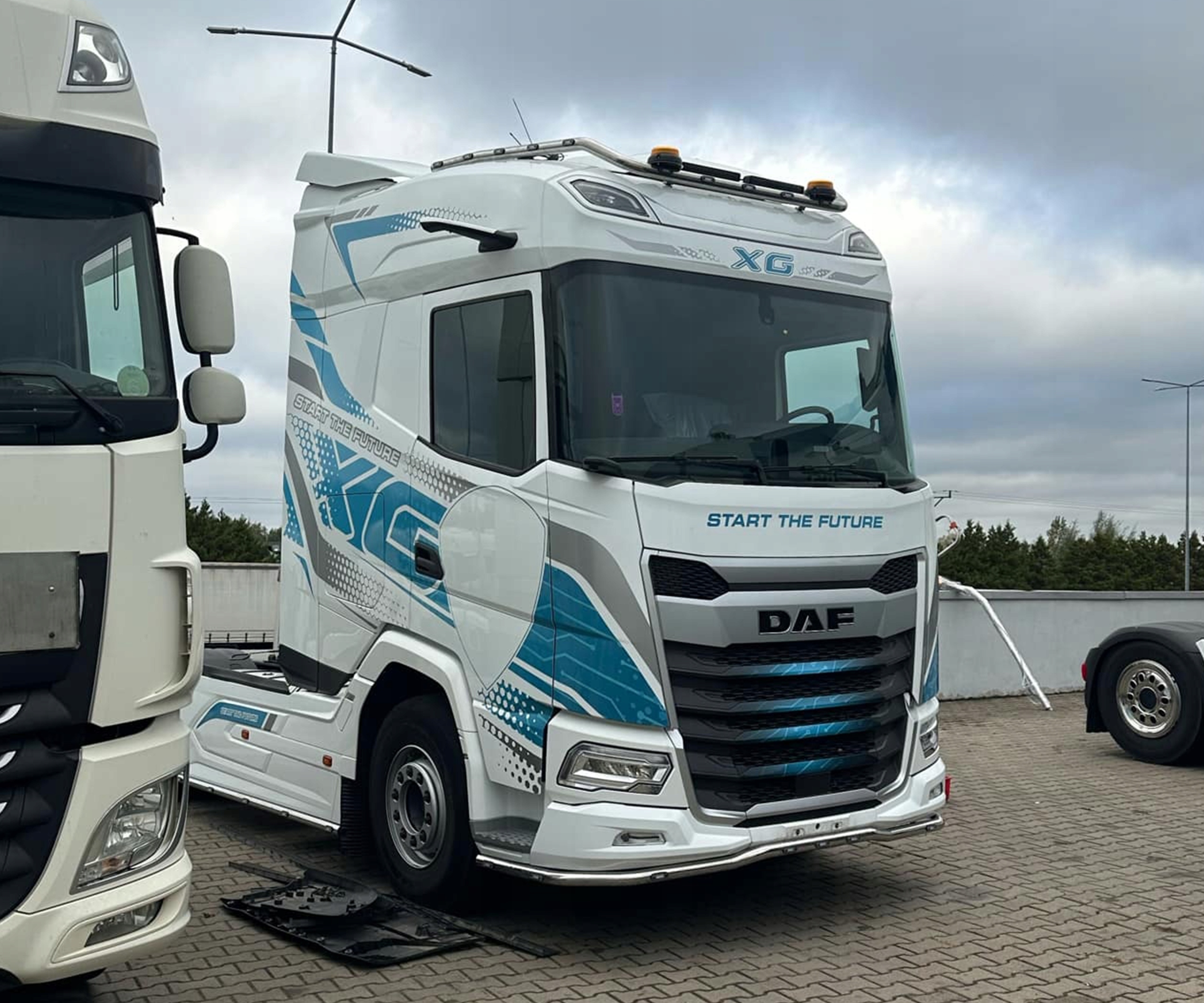 Orurowanie górne DAF XG (duże) Producent JKS