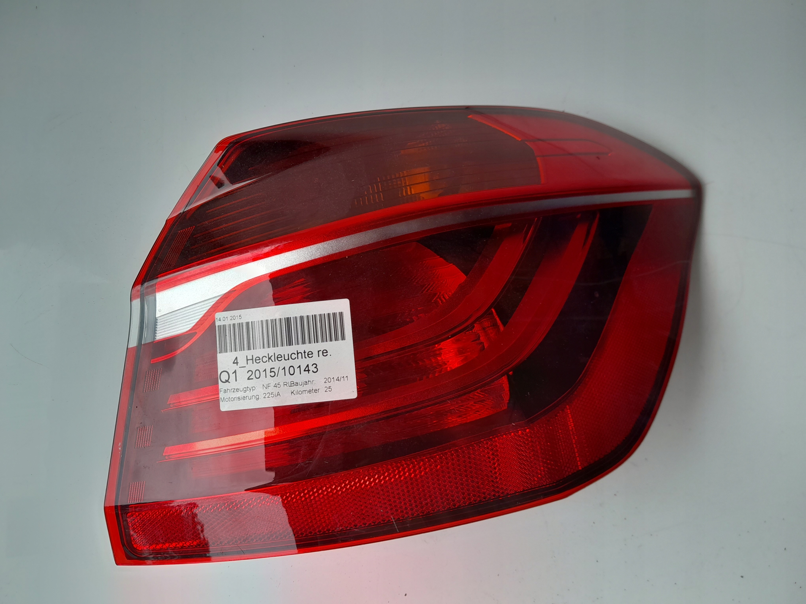 ФАРА ЗАД. ЗАДНЯ ПРАВА 7311030 BMW 2 F45 2014-