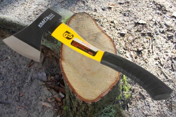 TOPÓR SIEKERA ZE STALI WODOODPORNA DO PRACY W LESIE Kod producenta KD4332