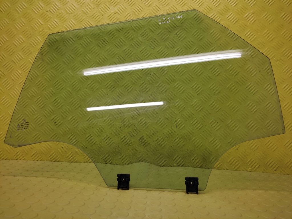 CITROEN C5 III KOMBI window door left rear part