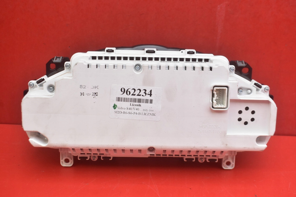 dials dials EU 31412271 VOLVO V40 2 II 2.0 D3 150 KM 12-16