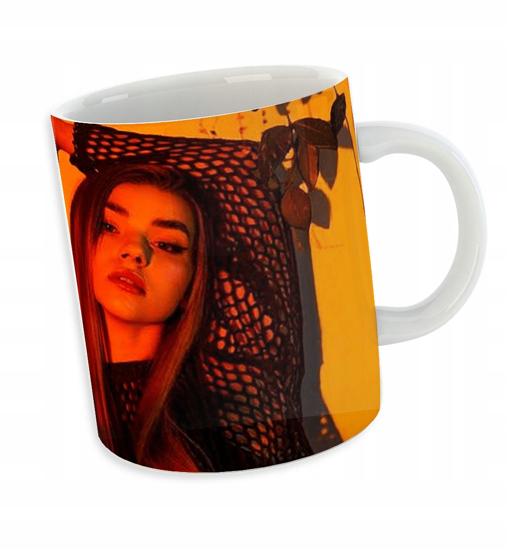 

Kubek Biały Fp Pdm Julia Żugaj 01