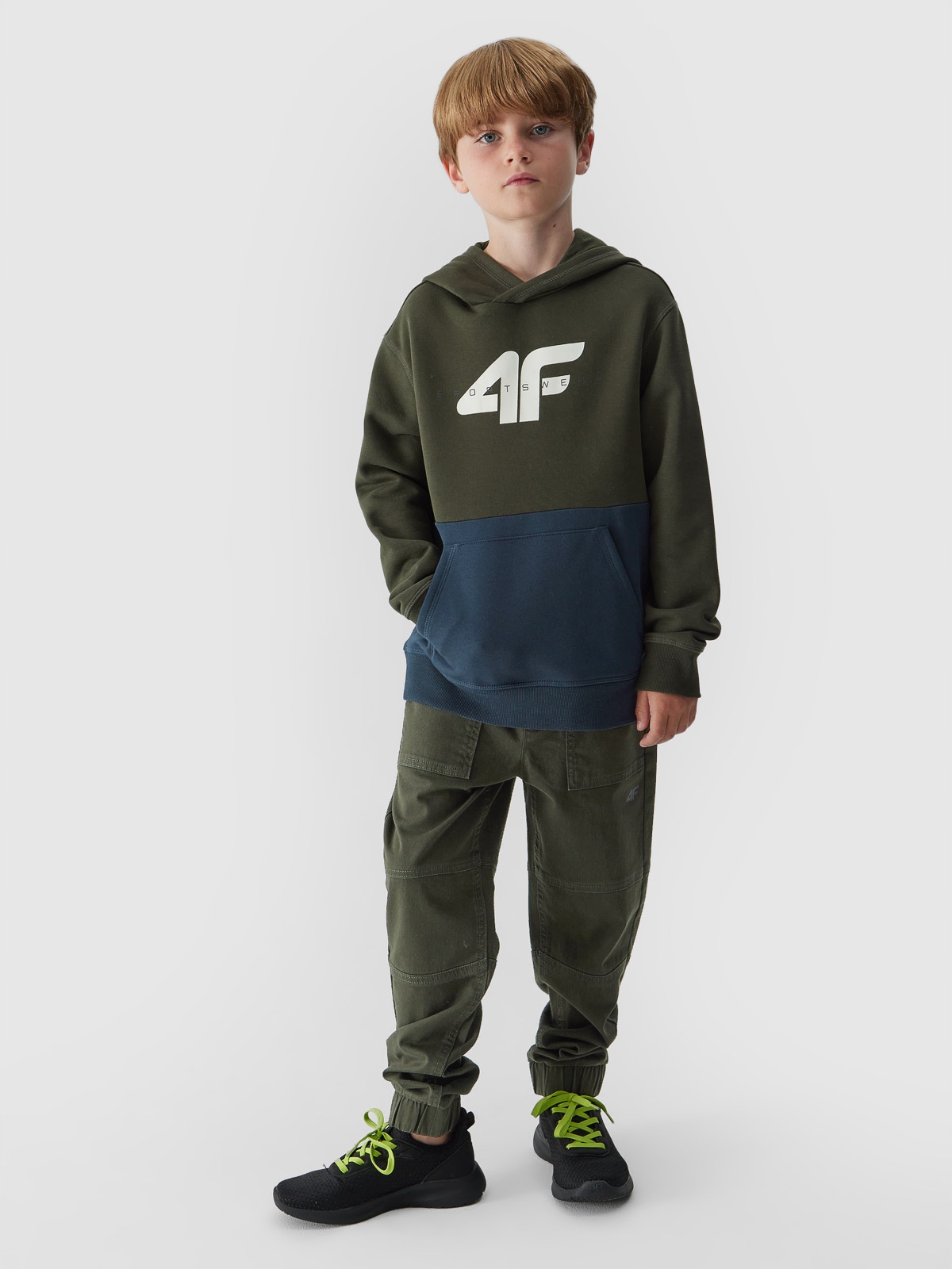 4F SPODNIE CHŁOPIĘCE JOGGERY CASUAL DRESY Rozmiar 164