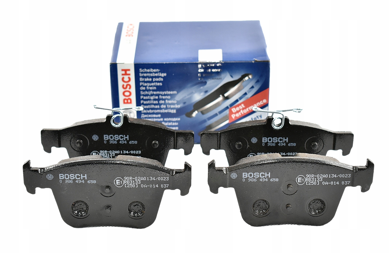 BOSCH KLOCKI HAMULCOWE TYŁ VW GOLF VII 7 2012-