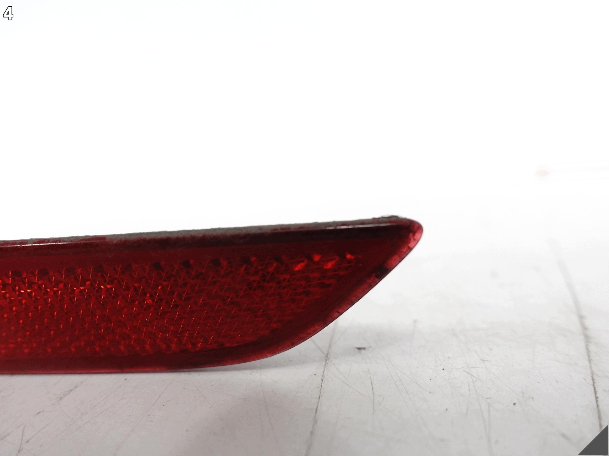VW CADDY IV 4 2K5 V 5 2K7 15- ODBLASK light OBRYSOWKA W bumper left rear part