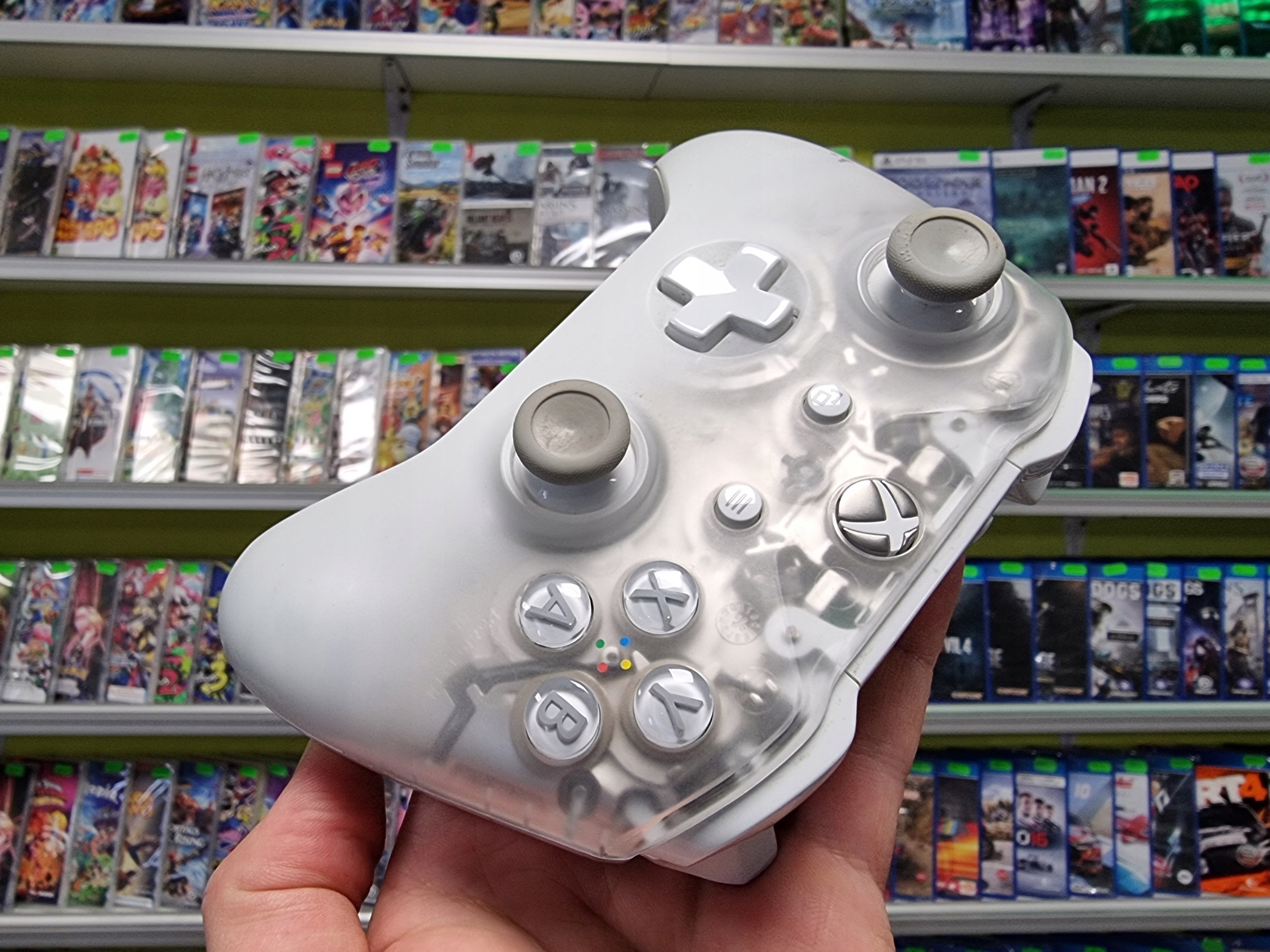 103. PAD KONTROLER XBOX ONE SERIES S X PC PHANTOM WHITE LIMITED Marka Microsoft