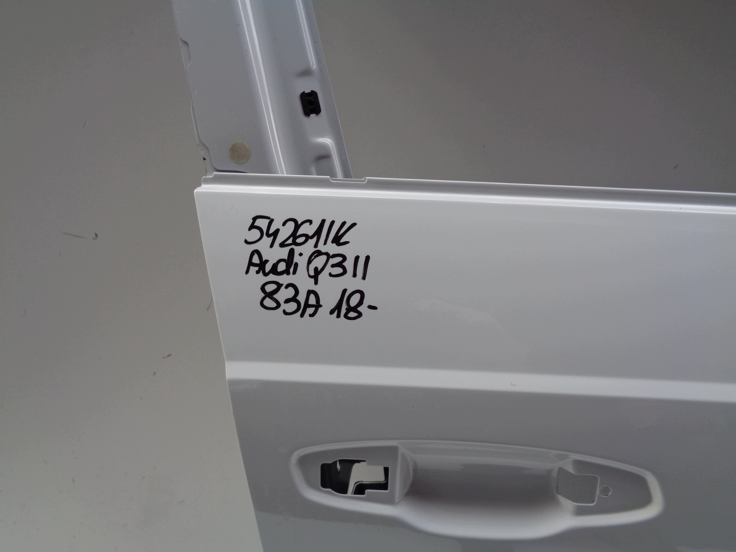 door right front AUDI Q3 II 83A 18- NR 54261