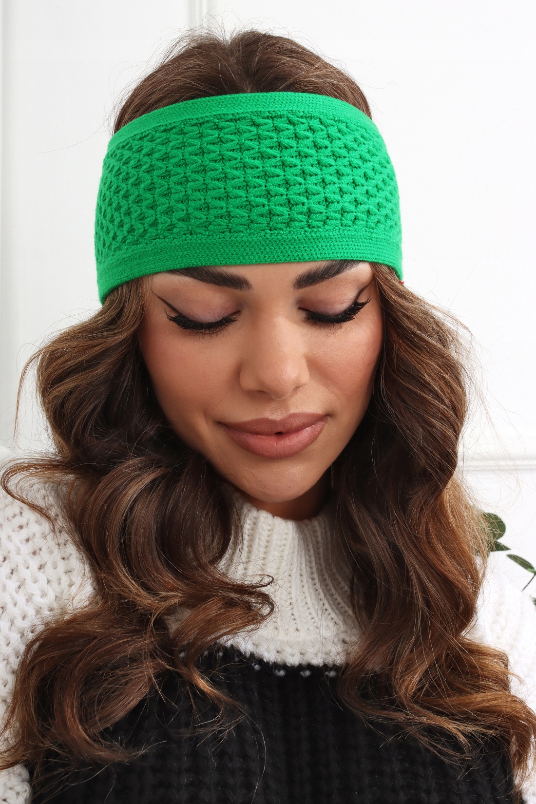 OPASKA DAMSKA NA GŁOWĘ USZY NAUSZNIKI CIEPŁA ZIEL Model 2717