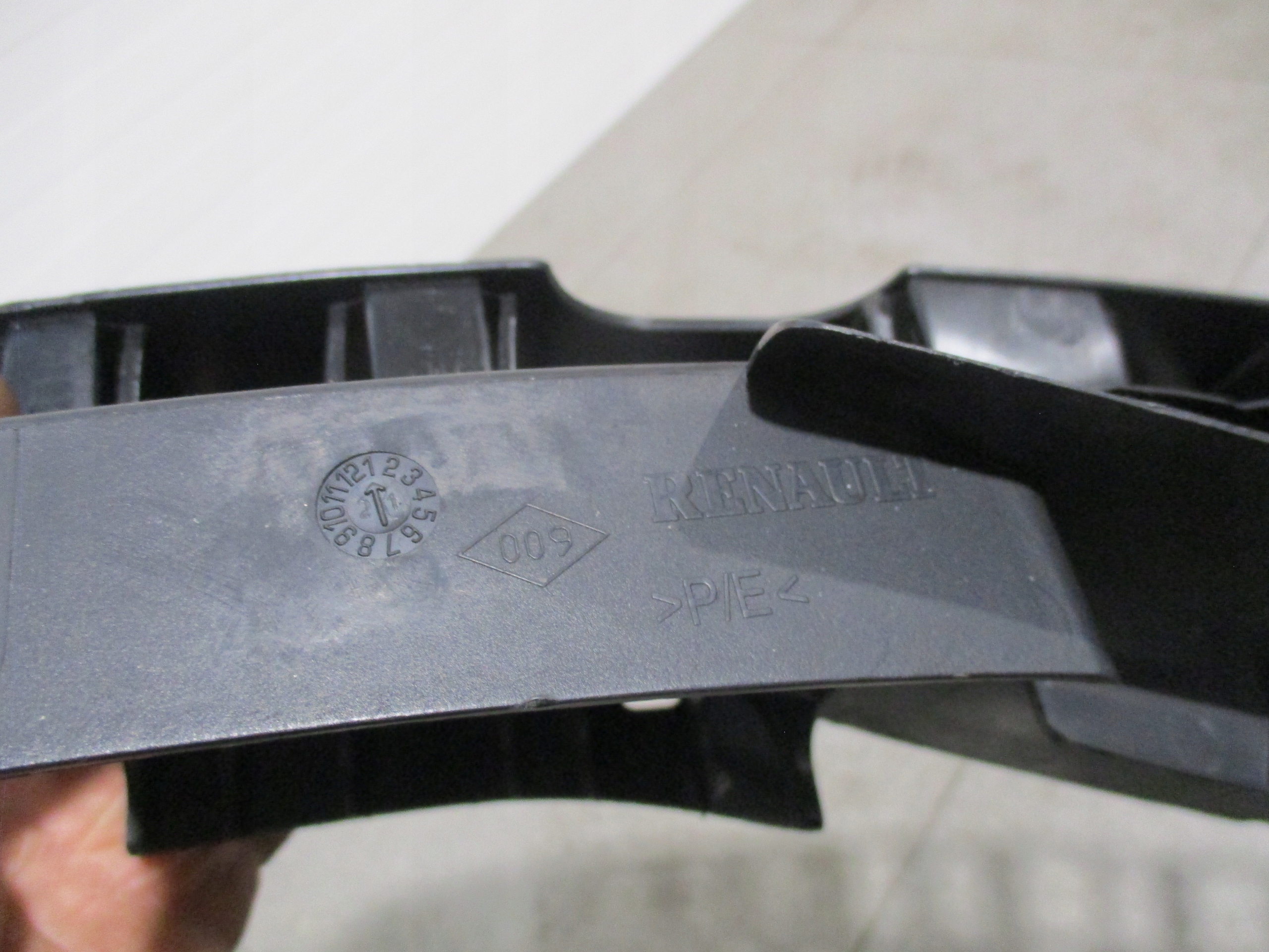 bumper support front, absorber Renault Zoe 1119950X