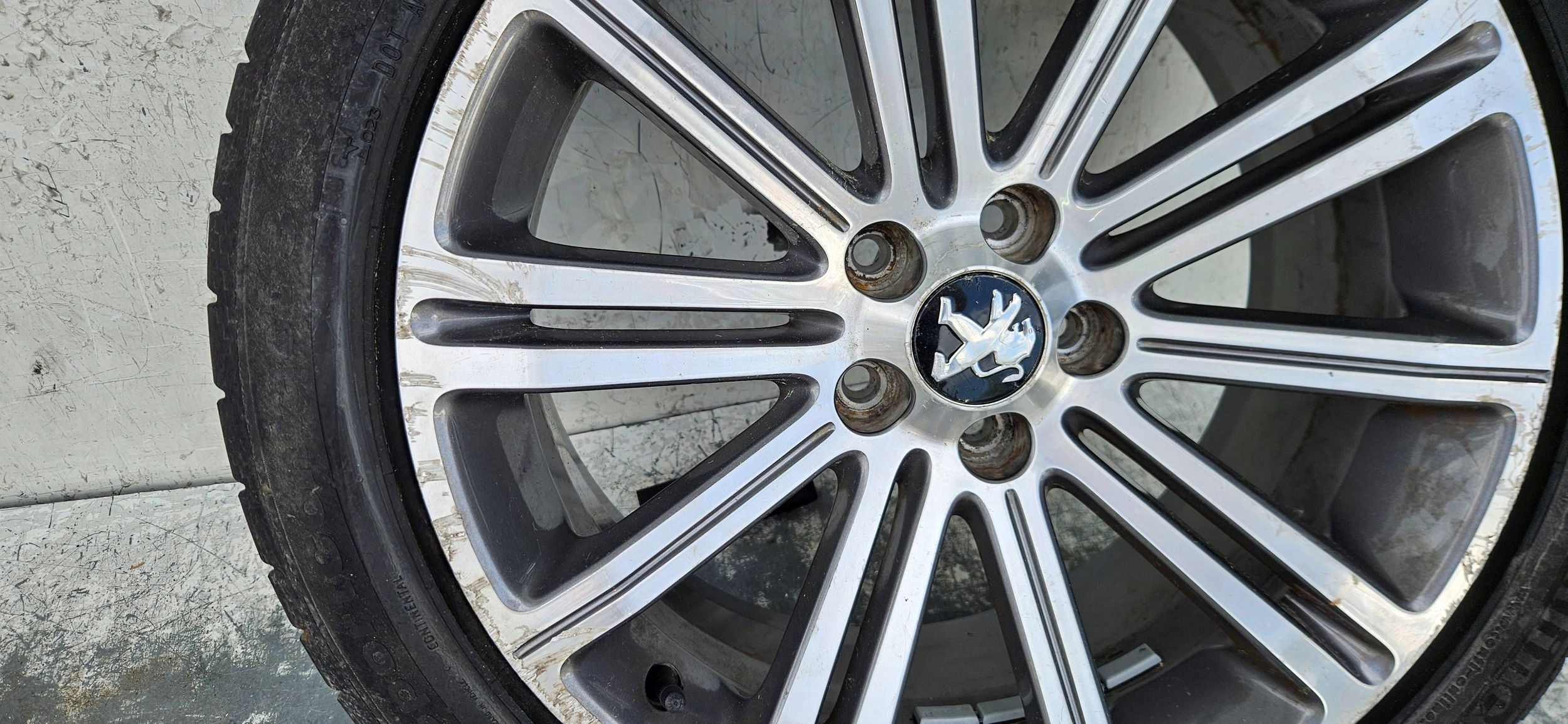 Peugeot RCZ disk hliníkový disk 18" 9673495377