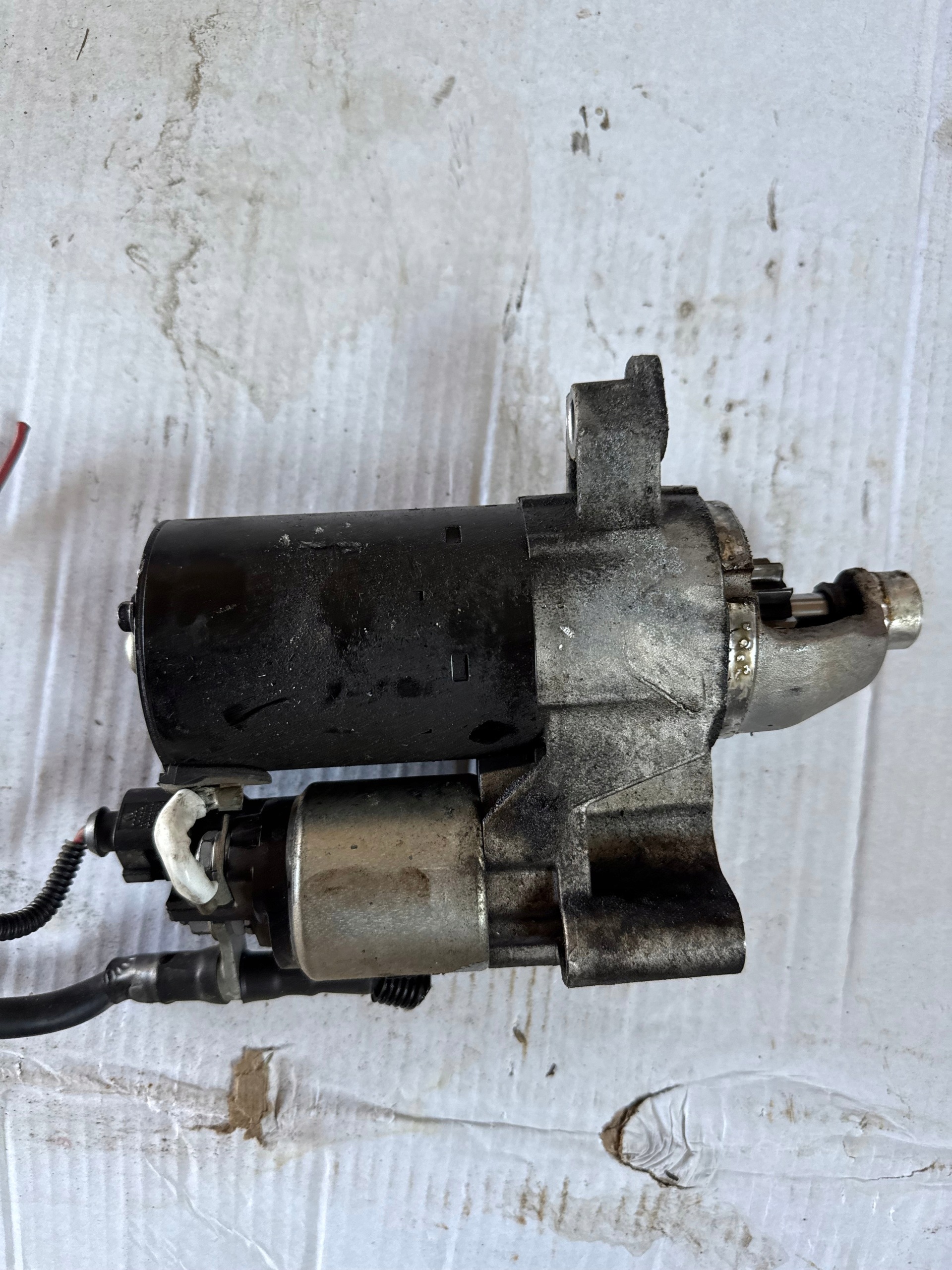A4 B8 LIFT 1.8TFSI startér AUTOMAT