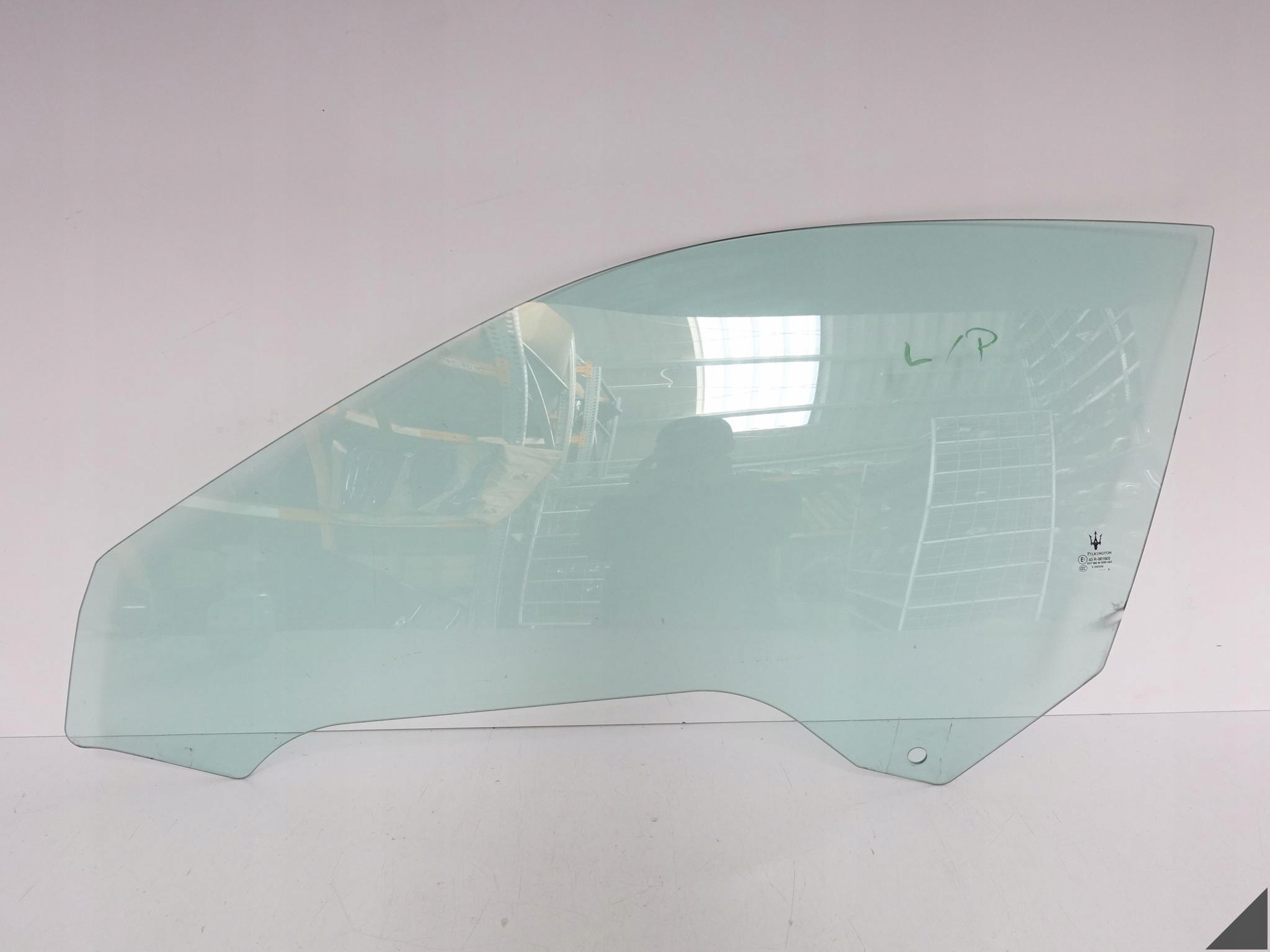 MASERATI GRANTURISMO M145 07-19 window side door left front