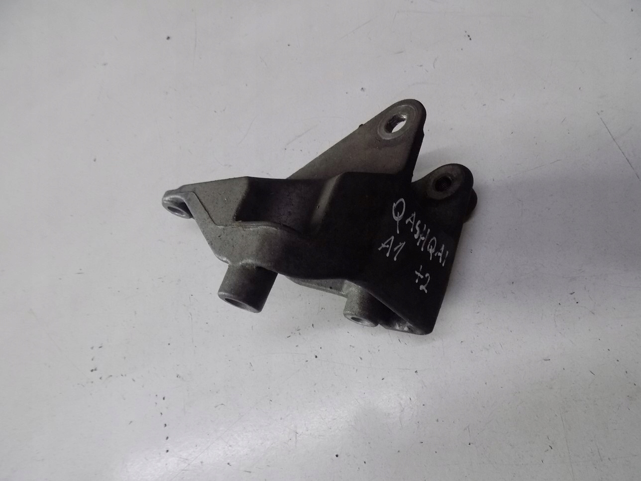 qashqai J10 +2 1.5 подушка Двигателя
