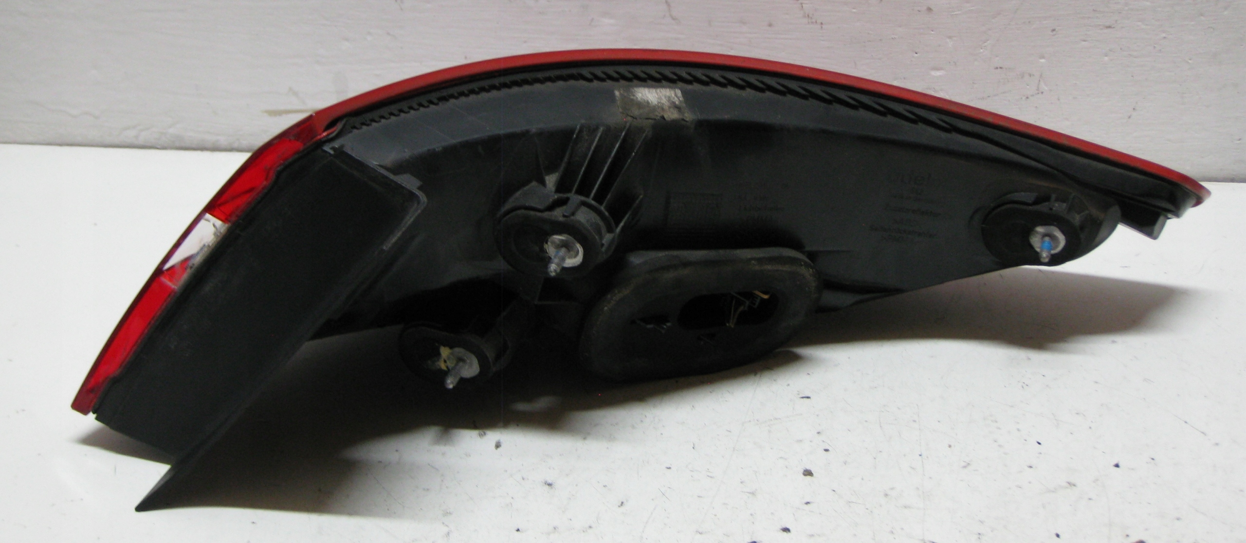 MERCEDES W207 3.0 CDI 11R light left rear part A2079060158
