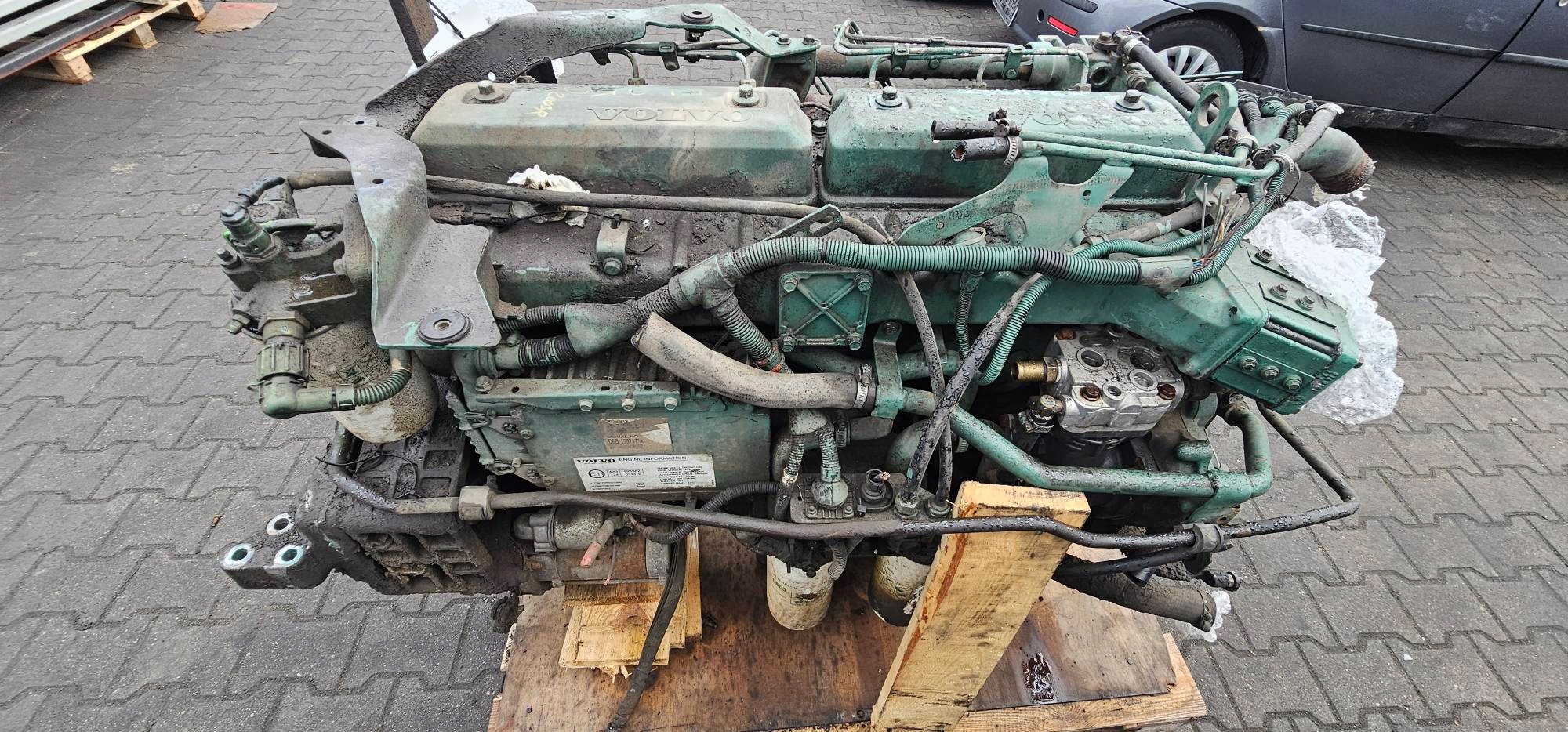 engine pillar D6B250 VOLVO FL 250