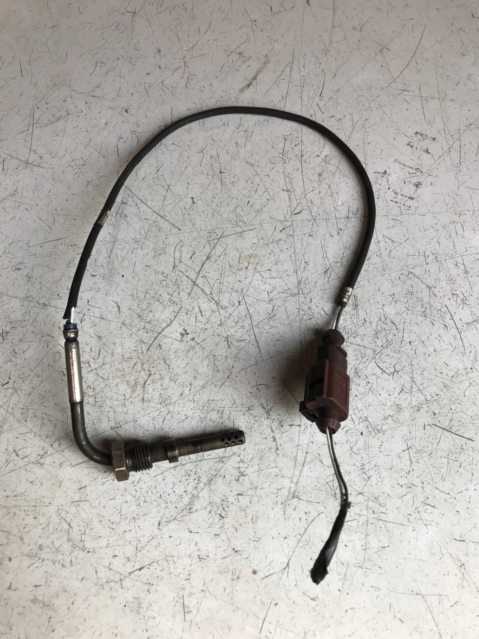 Sensor TEMPERATURY Gase VW AUDI 03G906088K