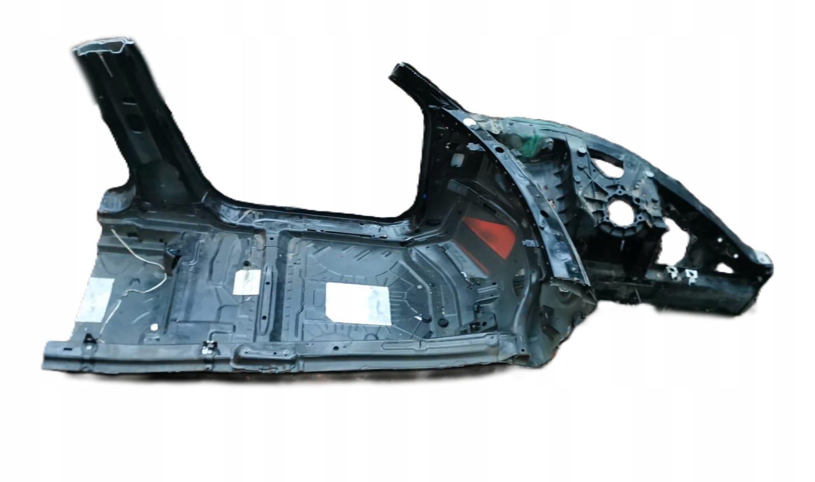 IDEALNA quarter front front left PORSCHE TAYCAN long 1