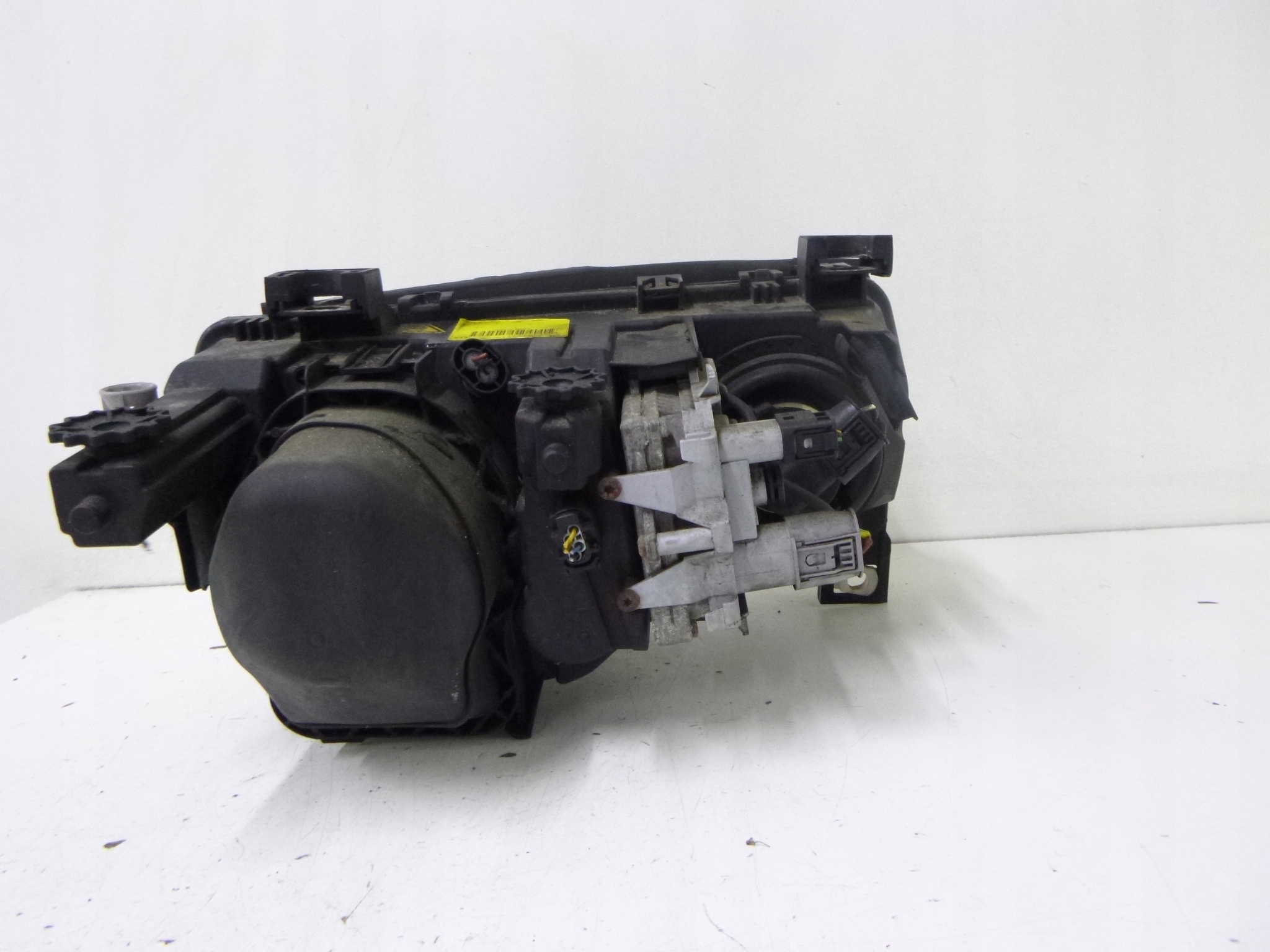 light front BMW E46 Compact 01-05r. XENON complete !!!