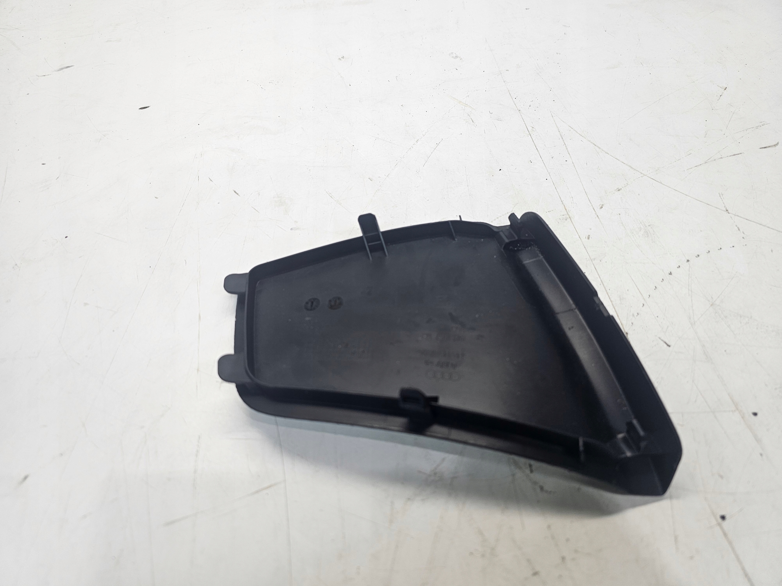 spoiler upholstery boot AUDI A3 8V 8V4867657