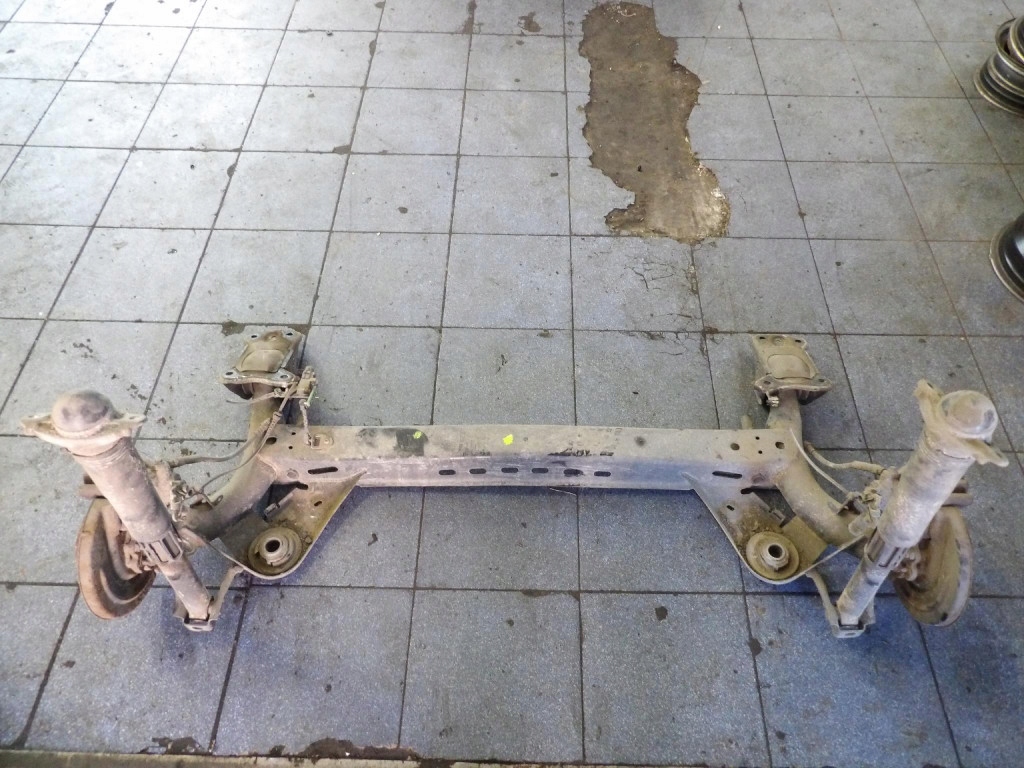 SKODA OCTAVIA III 3 KOMBI 2.0TDI rear sider